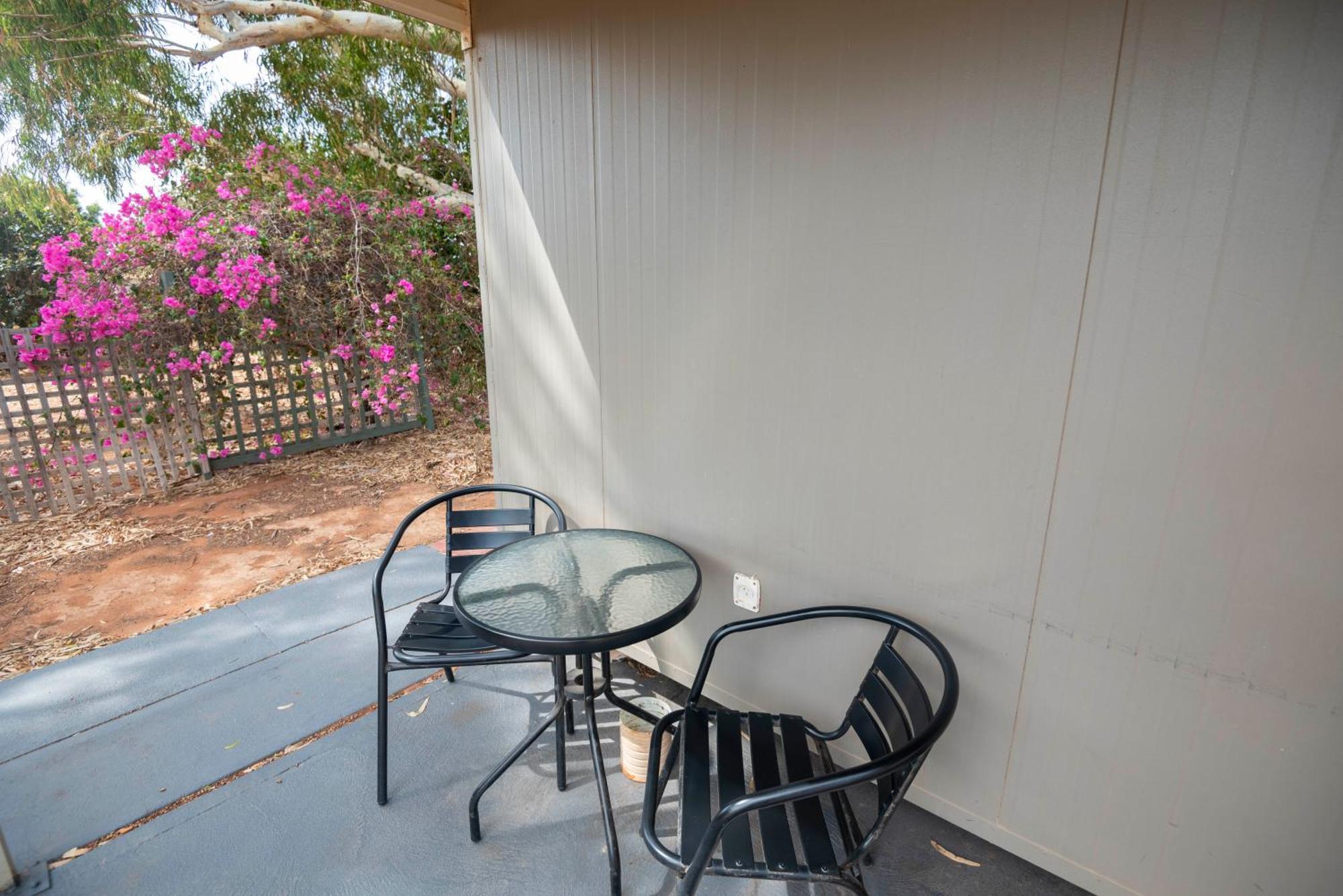 Capricorn Holiday Park Carnarvon Ngoại thất bức ảnh